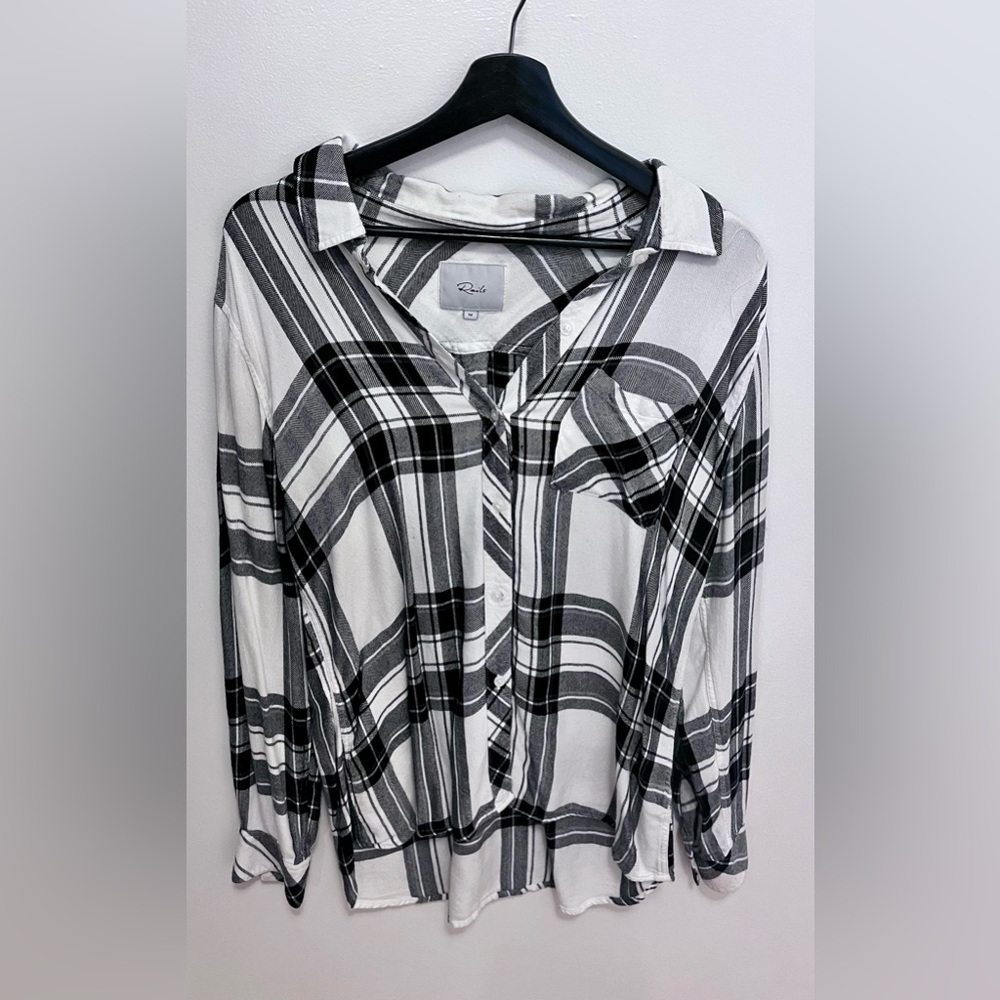 Rails black and white plaid flannel shirt size M